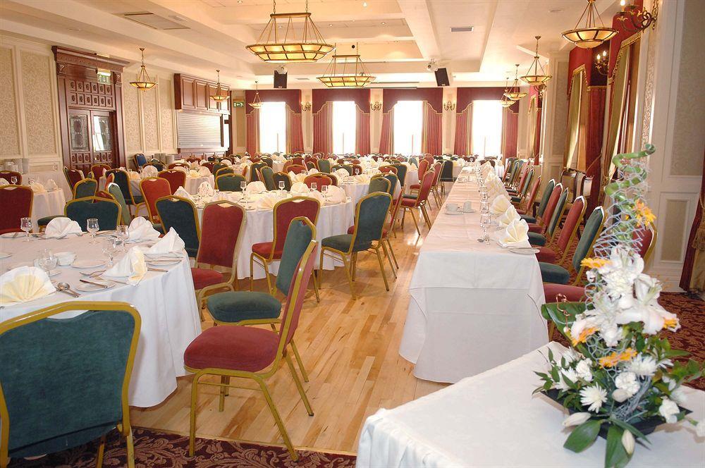 Carrickdale Hotel & Spa Dundalk Exteriör bild
