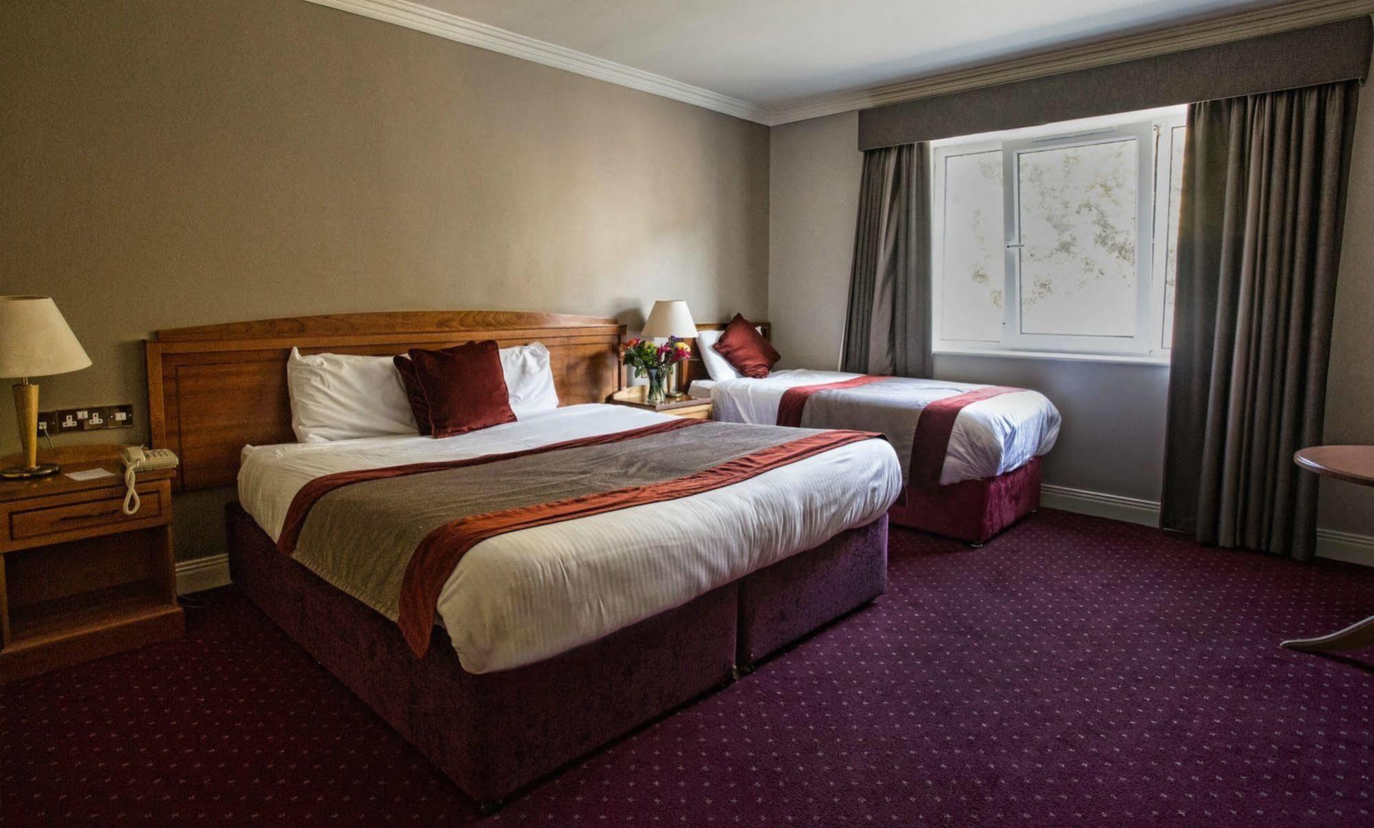 Carrickdale Hotel & Spa Dundalk Exteriör bild