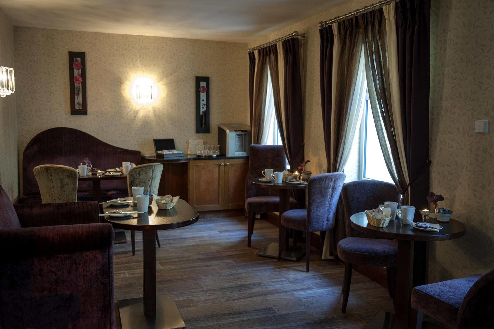 Carrickdale Hotel & Spa Dundalk Exteriör bild